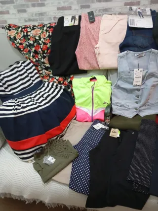 Lote Ropa, Zapatos y Complementos