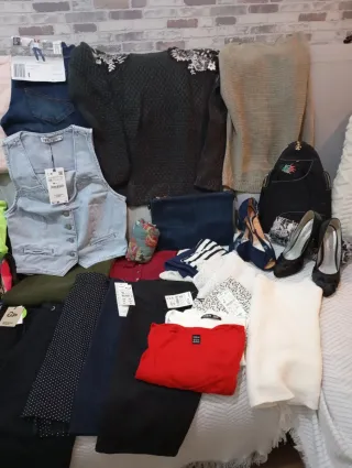 Lote Ropa, Zapatos y Complementos