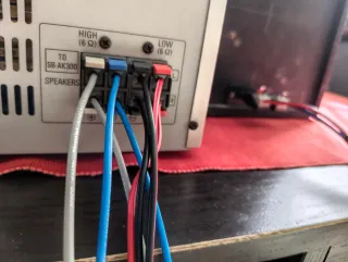 Minicadena Panasonic SA-AK300 Bi-amplificado 5cds