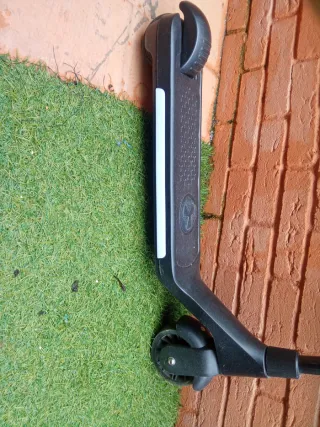 Patinete infantil negro