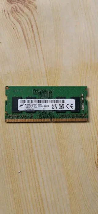 Memoria RAM by Micron 8GB DDR4 3200mhz Portátil