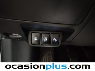 Toyota Avensis 150D Advance 105 kW (143 CV)