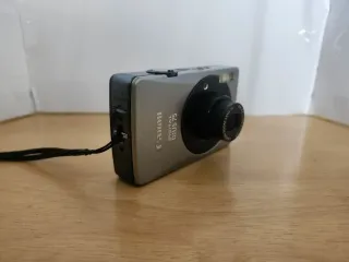 Canon IXUS 75 fotocamera digitale argento