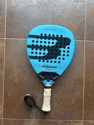 Pala de pádel Bullpadel Vertex 05