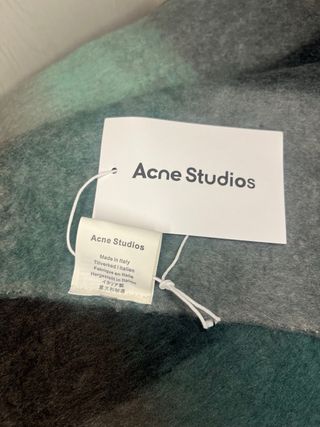 Bufanda Acne Studios Cuadros Gris y Verde