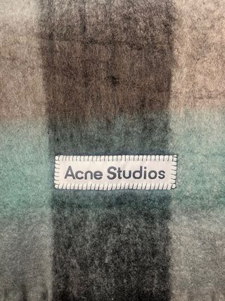 Bufanda Acne Studios Cuadros Gris y Verde