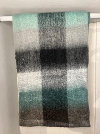 Bufanda Acne Studios Cuadros Gris y Verde