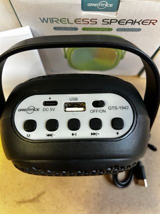 Altavoz Bluetooth Portátil RGB Greatnice