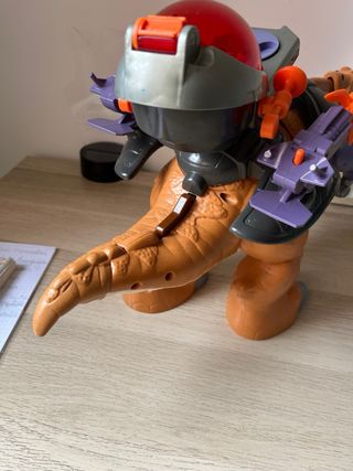 Dinosaurio Mattel con Movimiento y Sonido