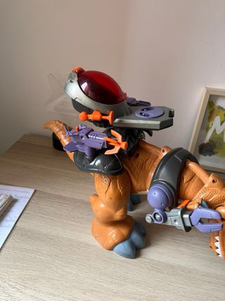 Dinosaurio Mattel con Movimiento y Sonido