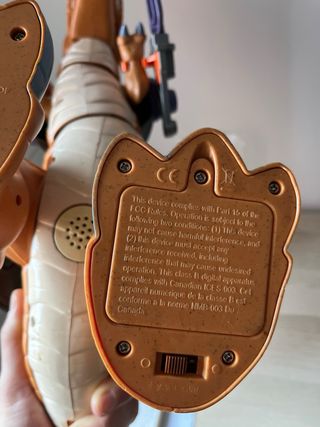 Dinosaurio Mattel con Movimiento y Sonido