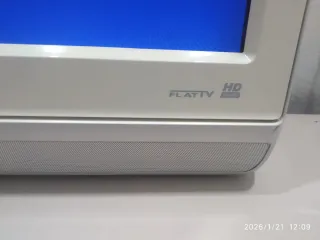 Monitor PHILIPS Flat TV HD ready + mando distancia