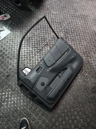 Puerta Delantera Derecha Santana Estella - usado