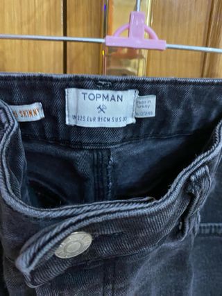 Vaqueros Topman desgastados negros grises