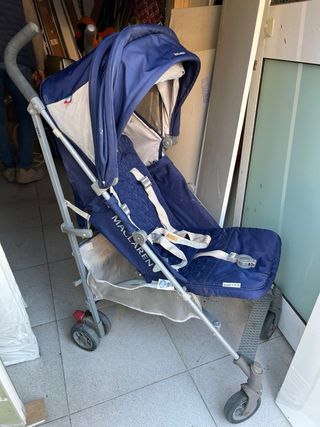 Carrito de bebé Maclaren azul