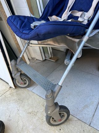 Carrito de bebé Maclaren azul