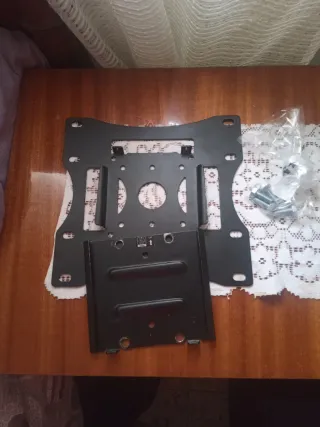 Soporte de pared Hama para TV