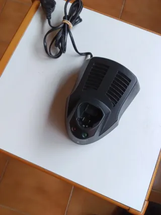 CARGADOR WURTH AL 30-LI