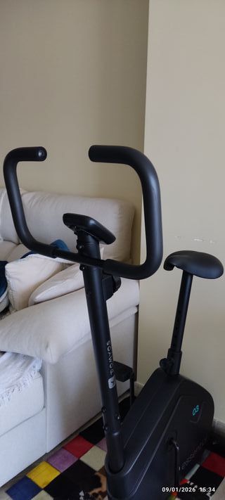 Bicicleta Estática DOMYOS Casi Nueva