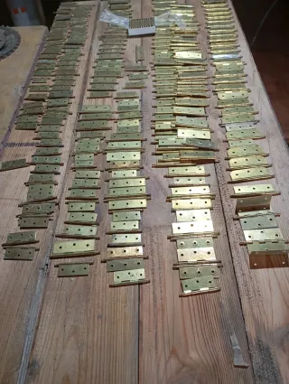 🇪🇦Liquidación 250 bisagras doradas latonadas🇪🇦