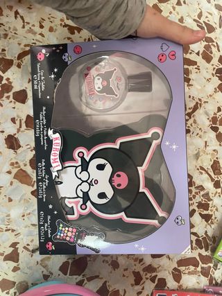 Colonia y paleta de sombras kuromi