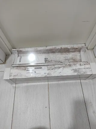 2 Baldas de madera rústica