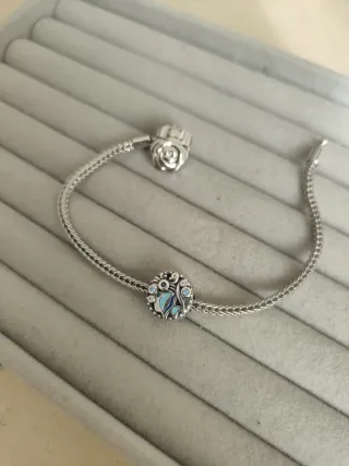 Charm Pescadito Azul y Plata