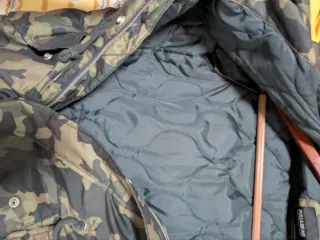 Parka militar Pull&Bear