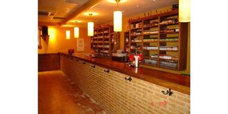 Local comercial en venta en Avda. de Abril. - 9 de octubre en Sagunto