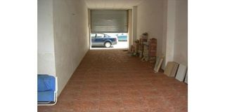 Local comercial en venta en Las Islas en Sagunto