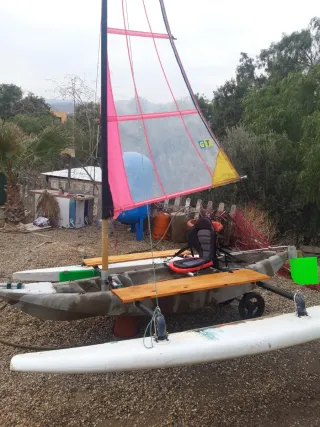 Kayak Catamarán a Vela