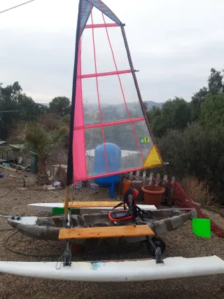 Kayak Catamarán a Vela