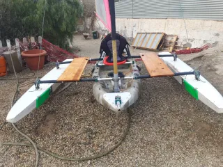 Kayak Catamarán a Vela