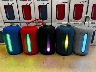 Altavoz Bluetooth Portátil RGB Greatnice