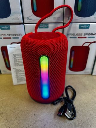 Altavoz Bluetooth Portátil RGB Greatnice