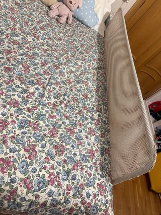 Barra protección cama niños 133 cm