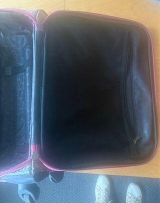 Maleta de mano con estampado floral