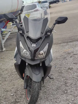 Sym Cruisym 125cc Maxiscooter Automática