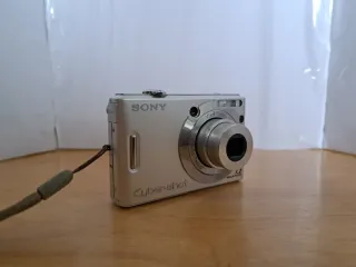 Sony Cyber-shot DSC-W35 Argento