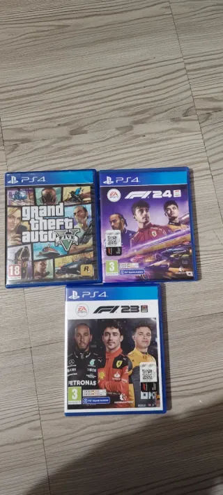 PS4 1TB + Controller + Giochi e cavo di ricarica