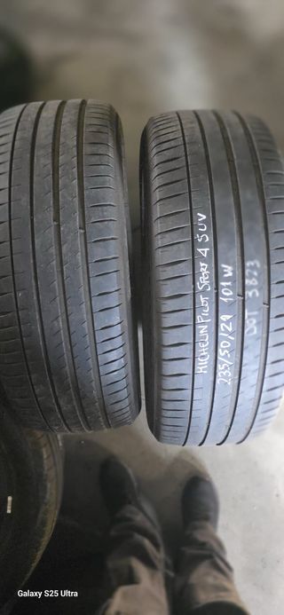 NeumaticoMichelin Pilot Sport 4 SUV 235/50/21 101W