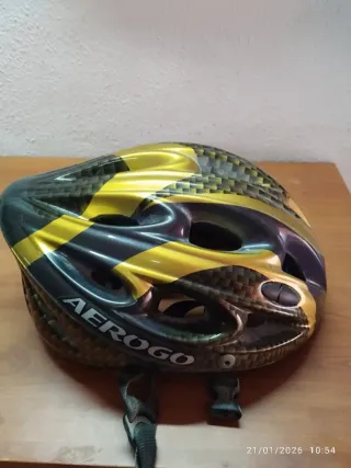 Casco de bicicleta negro