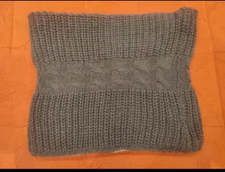 Cuello tejido Pull&Bear gris