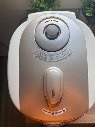 Olla Arrocera Cuckoo RoboChef CMC-HE1051F