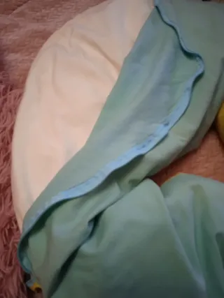 Cojín de lactancia reversible y lavable