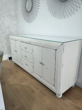 Ultimo precio, Aparador, vitrina, mesa, 2 sillones