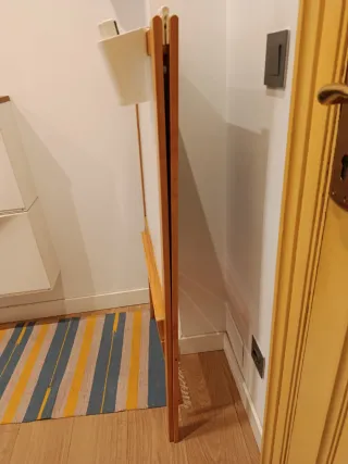 Pizarra infantil Ikea madera