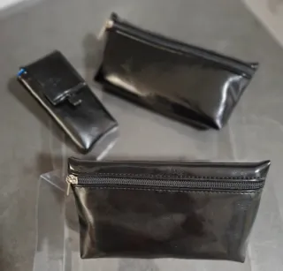 Set 3 pochette nere con cerniera