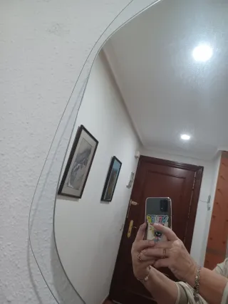Mueble de entrada  espejo y panel trasero