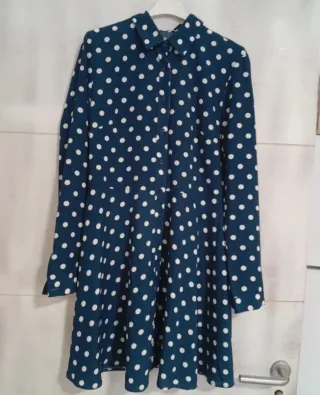 Vestido azul marino  camisero lunares blancos